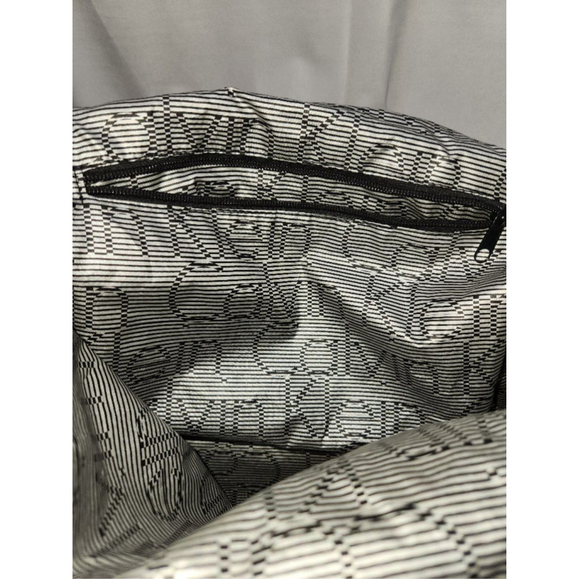 Calvin Klein | Lined Puffy Tote Bag | Women | Nylon - Picture 4 of 5